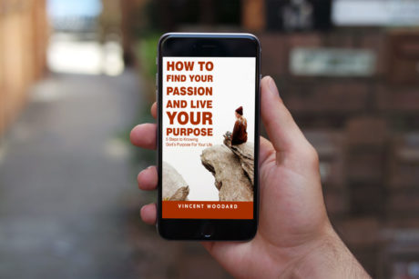HOW TO FIND YOUR PASSION AND LIVE YOUR PURPOSE (Mockup)